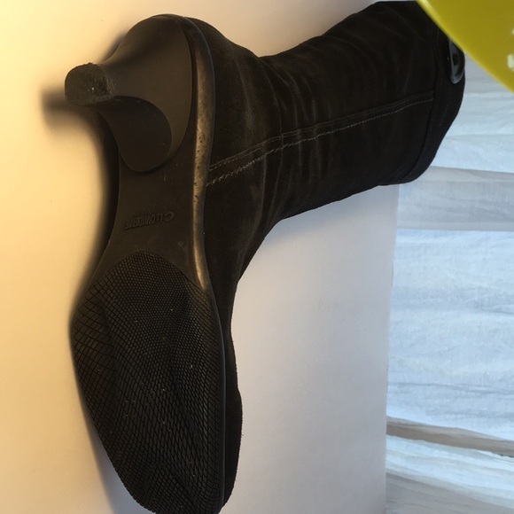 La Canadienne waterproof boots with button. - Picture 2 of 3